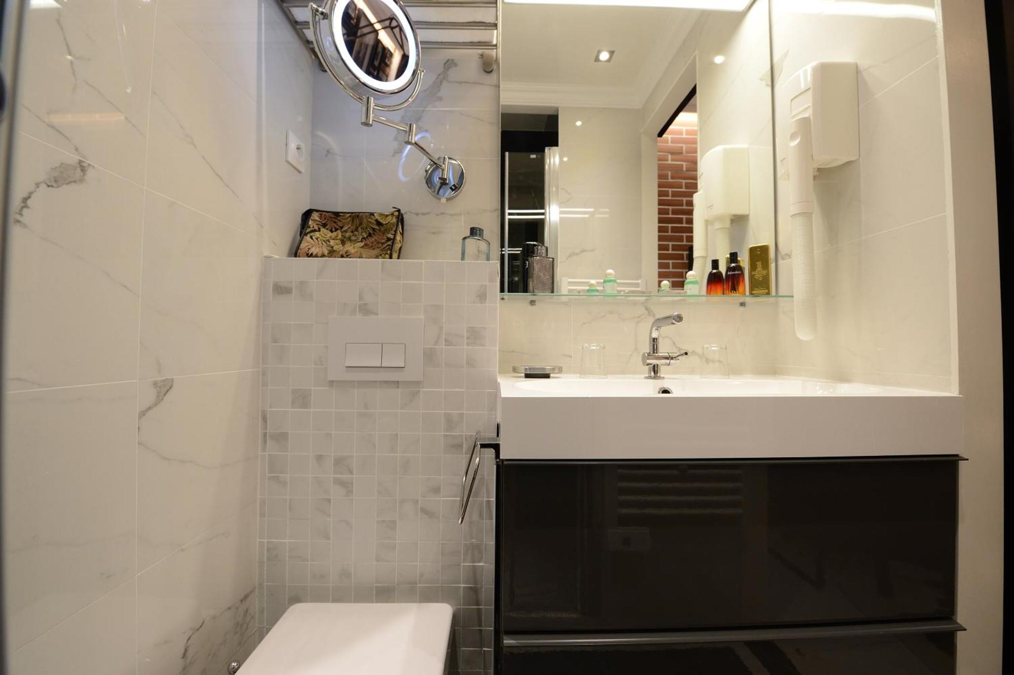 Residence Voute Paris Rom bilde