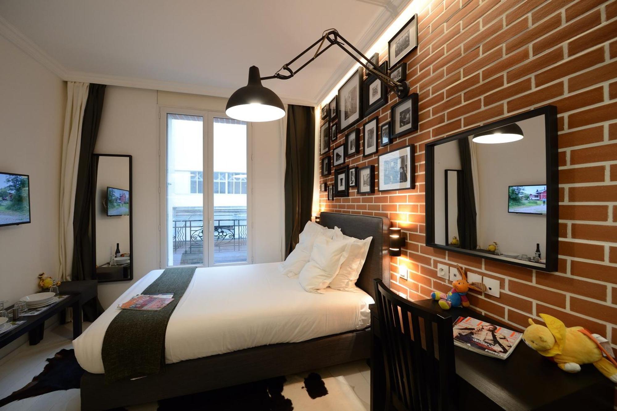 Residence Voute Paris Rom bilde