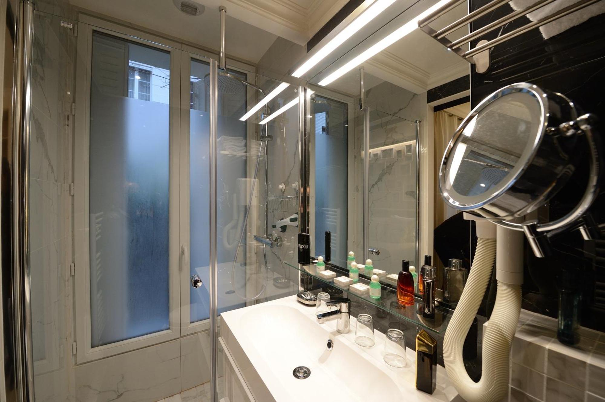 Residence Voute Paris Rom bilde