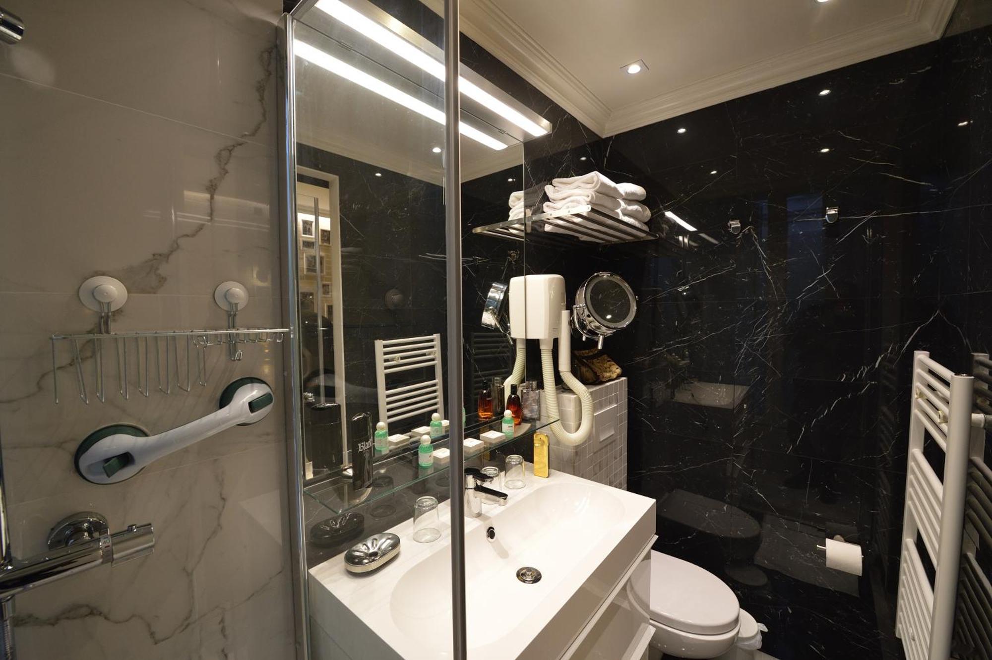 Residence Voute Paris Rom bilde