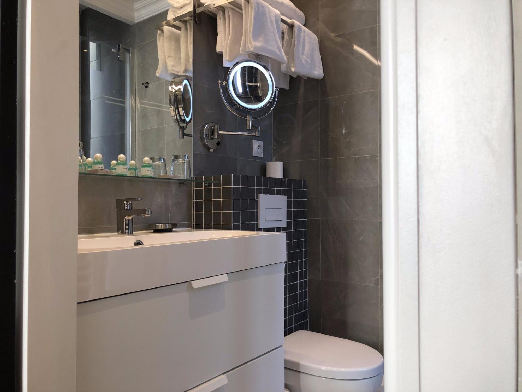 Residence Voute Paris Rom bilde